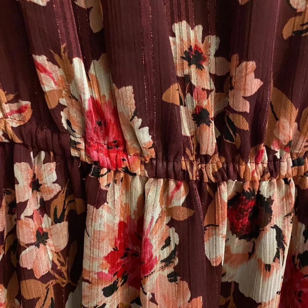 Anne Klein Tea-Length Maroon Dress with Pink Flowers and Fitted Waist Size S - Picture 5 of 6